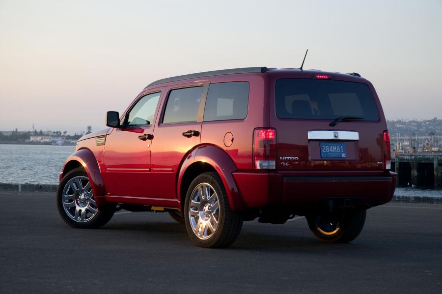  Dodge Nitro 2007 года  (фото 73 из 152)